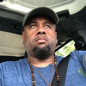 Meet your Posher, Lester